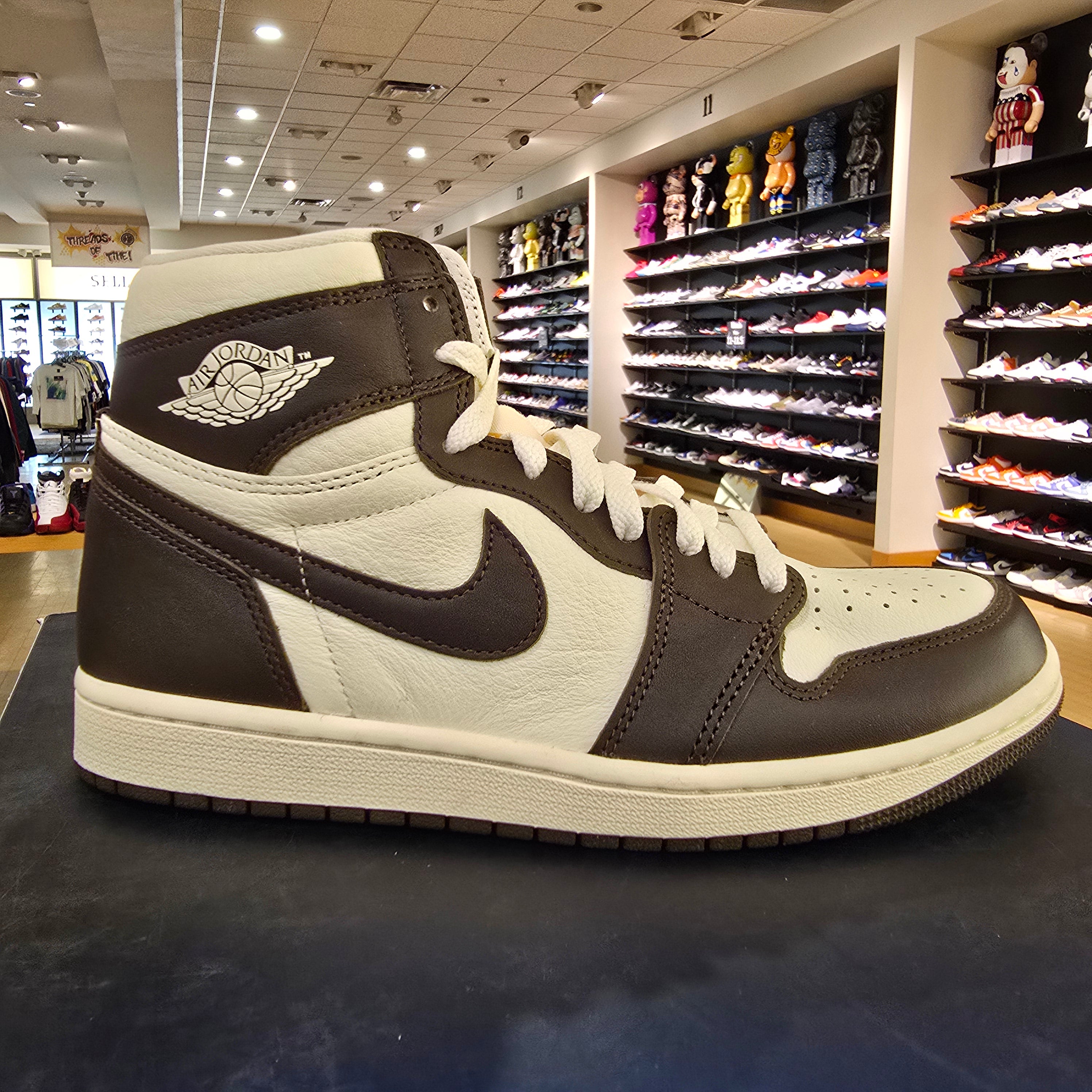 Jordan 1 High Light Madder Root Women's SZ 9/7.5M Rep Refurbished Box Stain