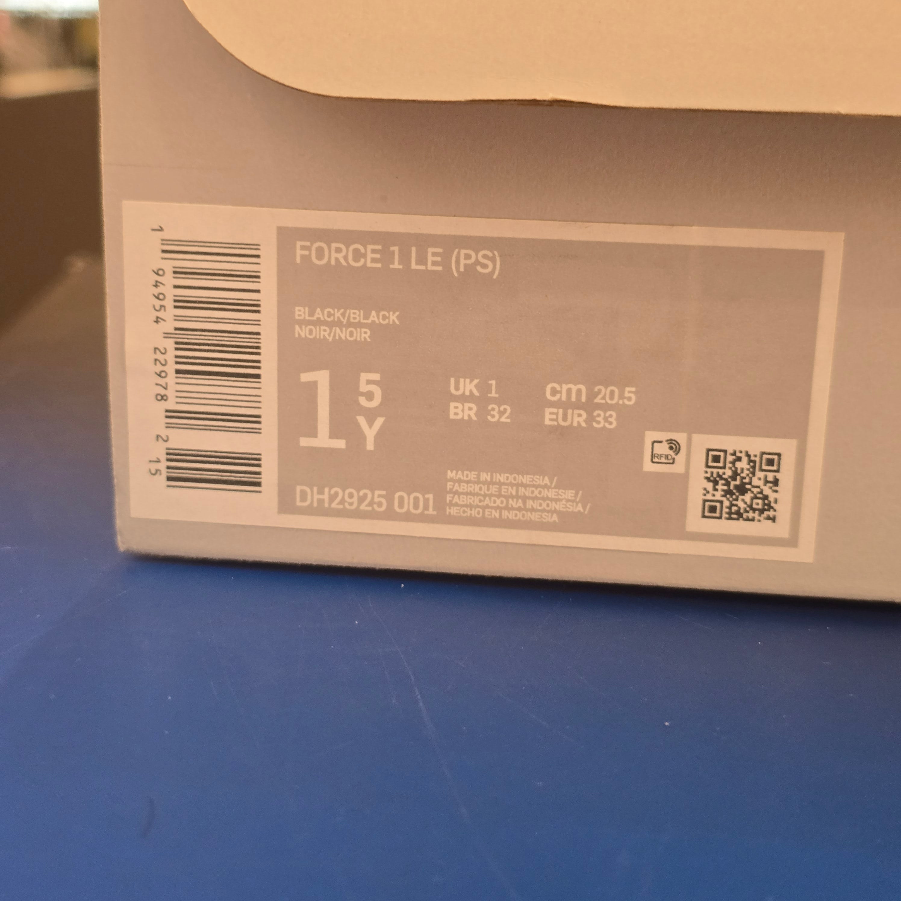 Nike Air Force 1 Low LE Black (PS) SZ 1.5Y USED