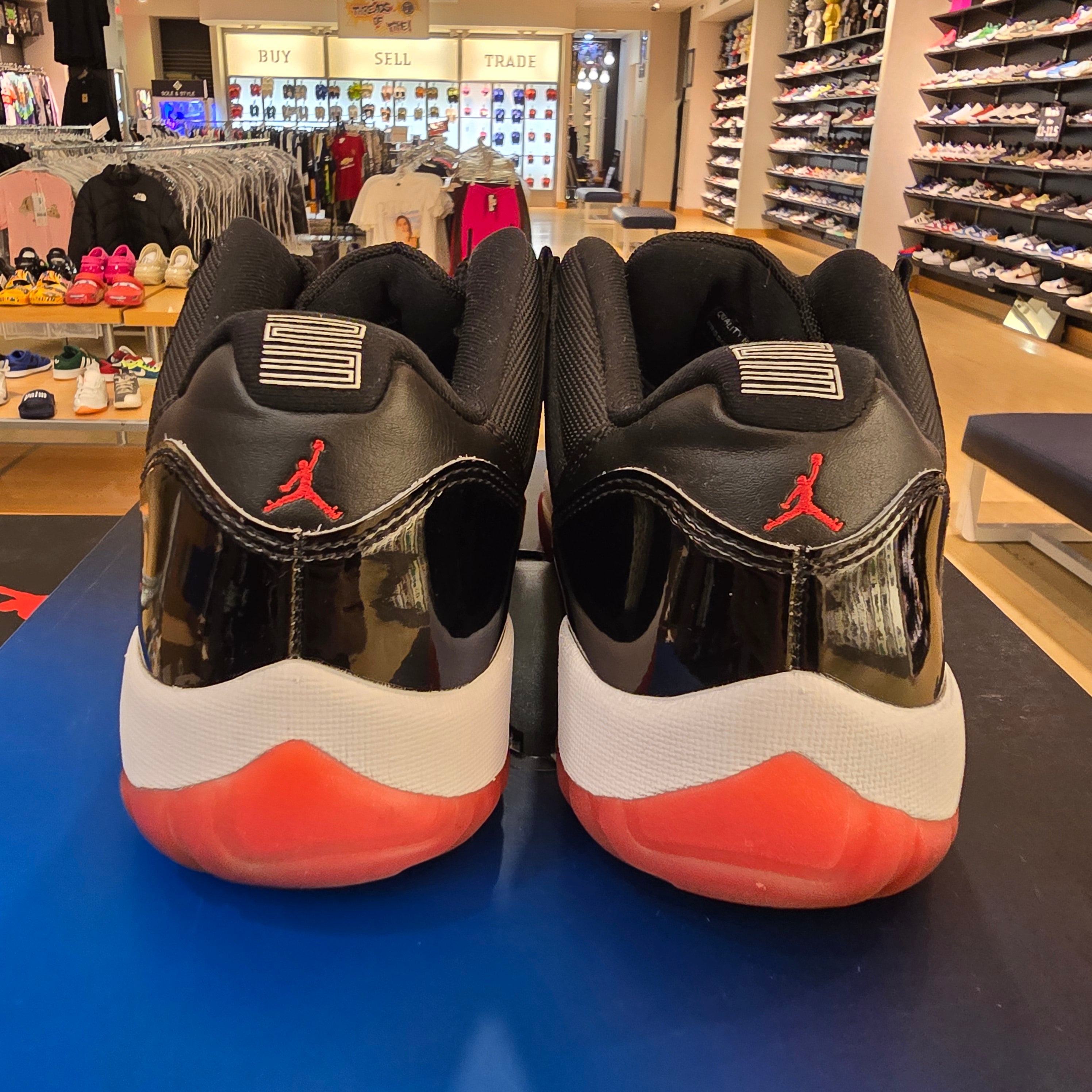 Jordan 11 Retro Low Bred (2025) SZ 10 USED