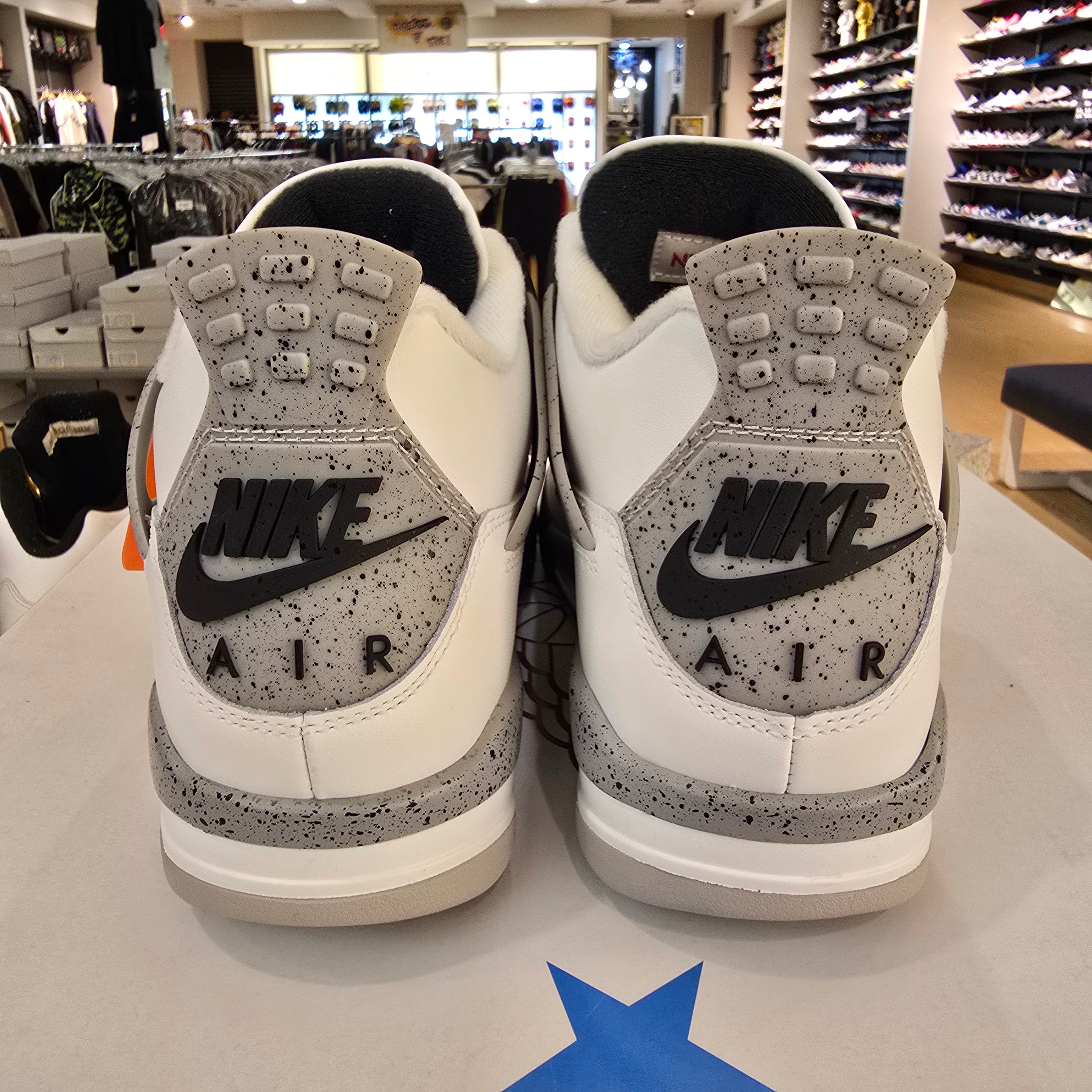 Jordan 4 Retro White Cement (2025) SZ 8