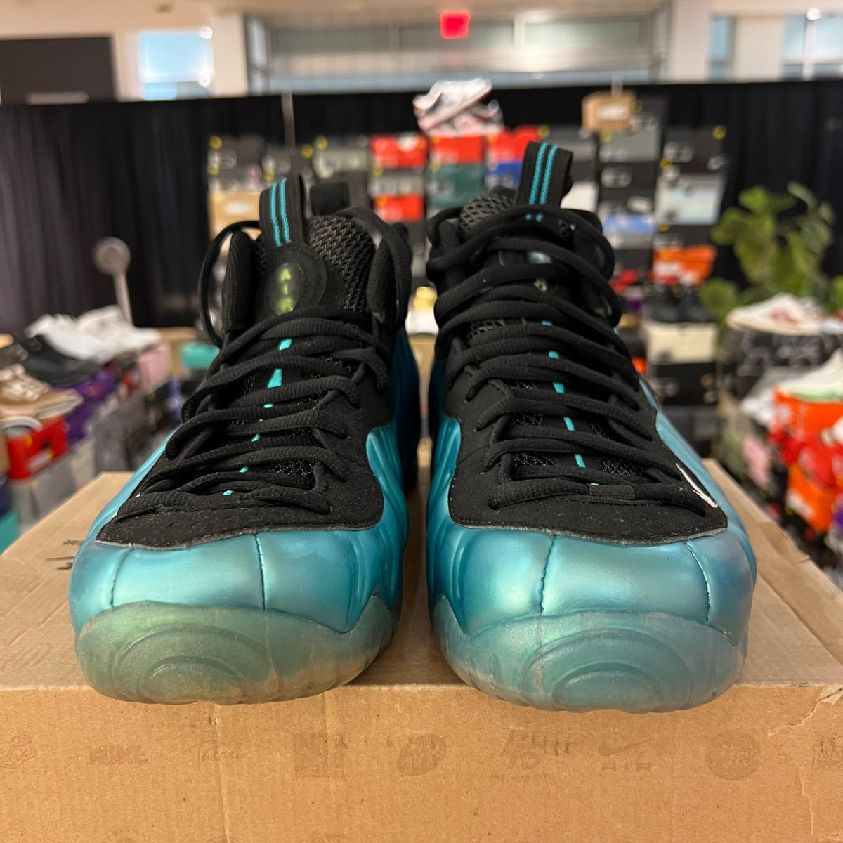 Nike Air Foamposite Pro Electric Blue used