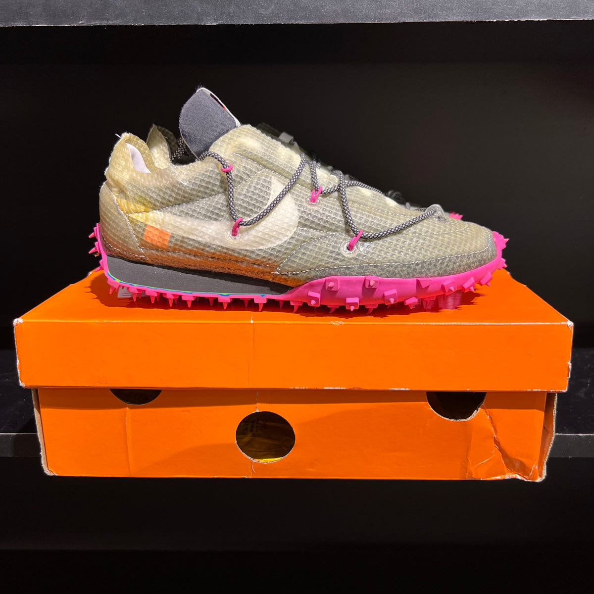 Nike Waffle Racer Off-White Black (Women's) used