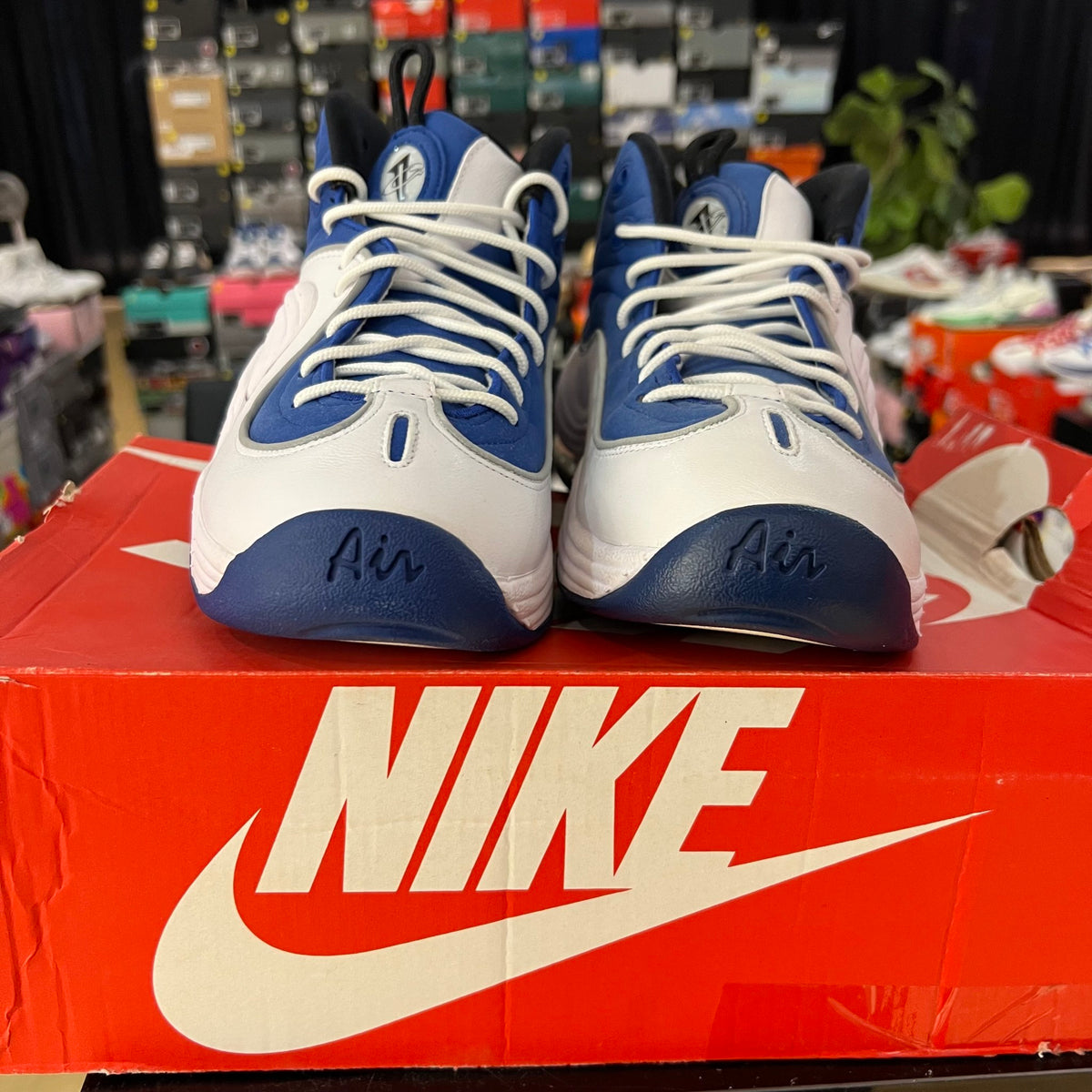 Nike Air Penny II Orlando (2015) used damaged box 