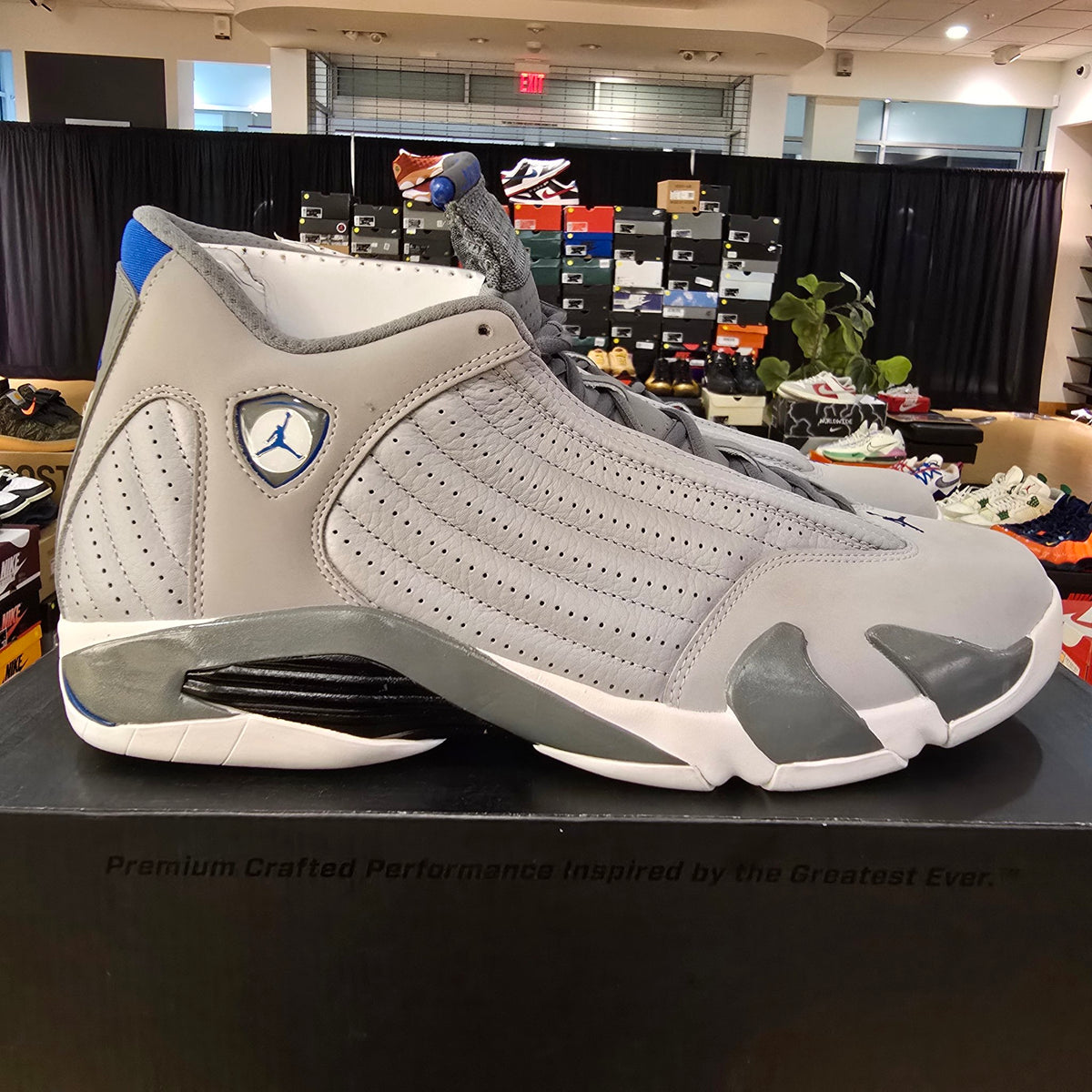Jordan 14 Retro Wolf Grey USED