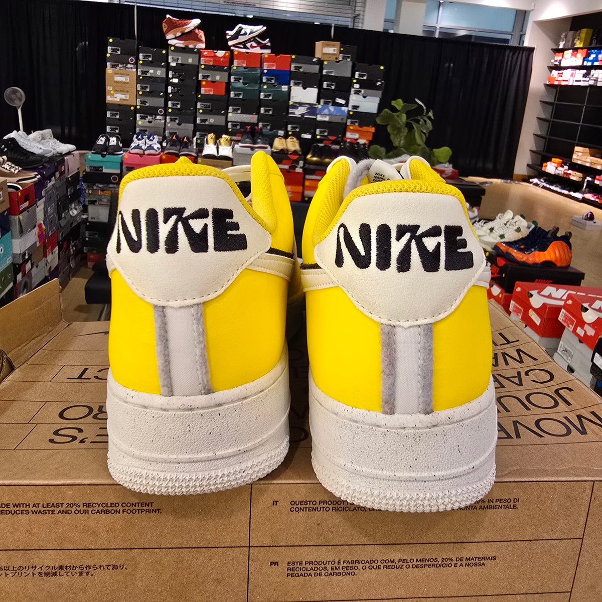 Nike Air Force 1 Low '07 LV8 Tour Yellow Sail Black USED