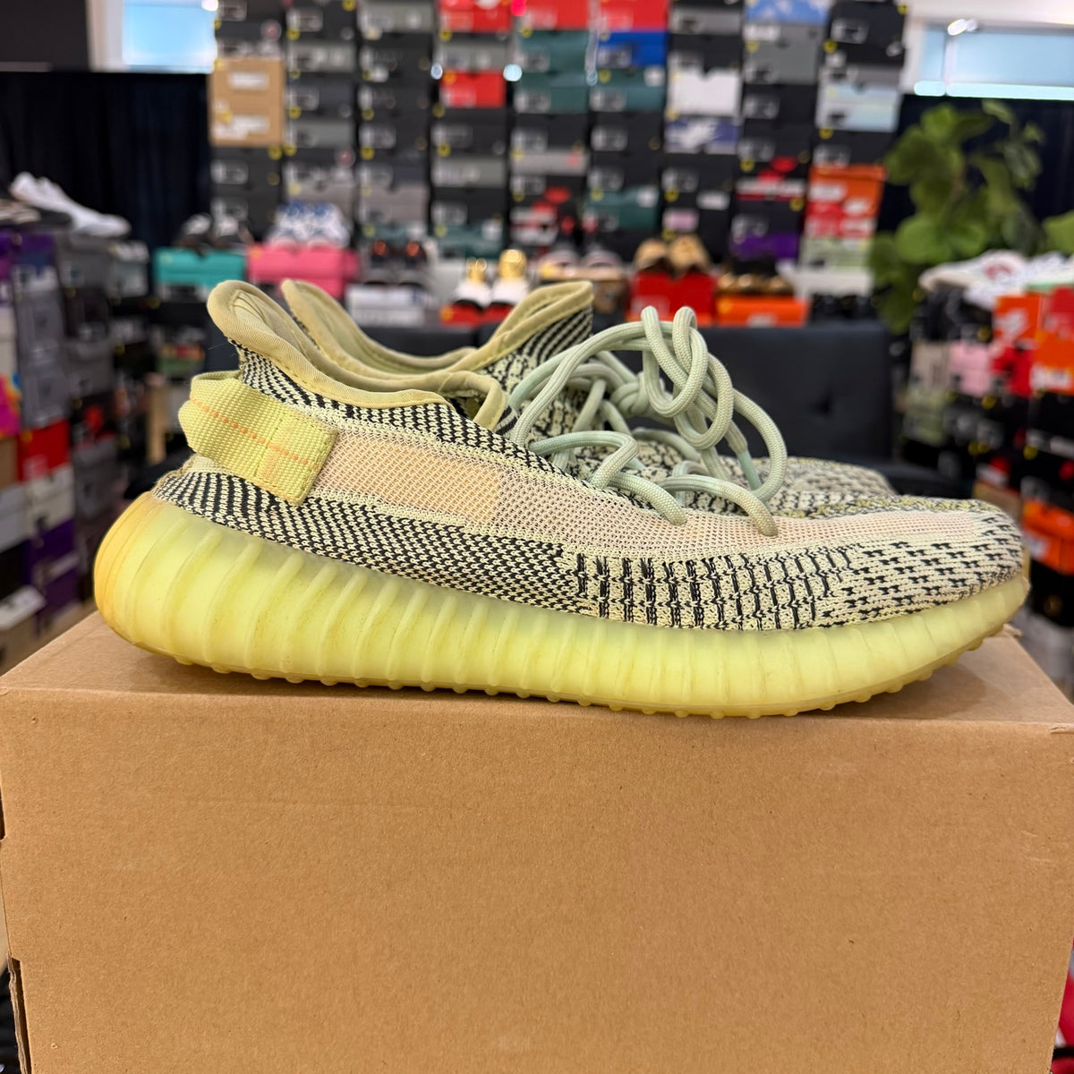 adidas Yeezy Boost 350 V2 Yeezreel (Non-Reflective) USED