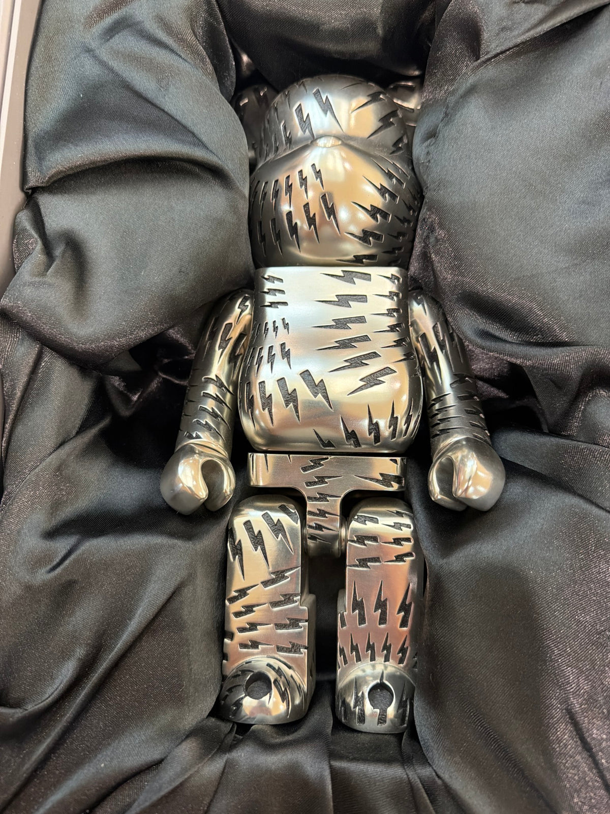 Bearbrick x Neil Barrett x Royal Selangor 400% Silver