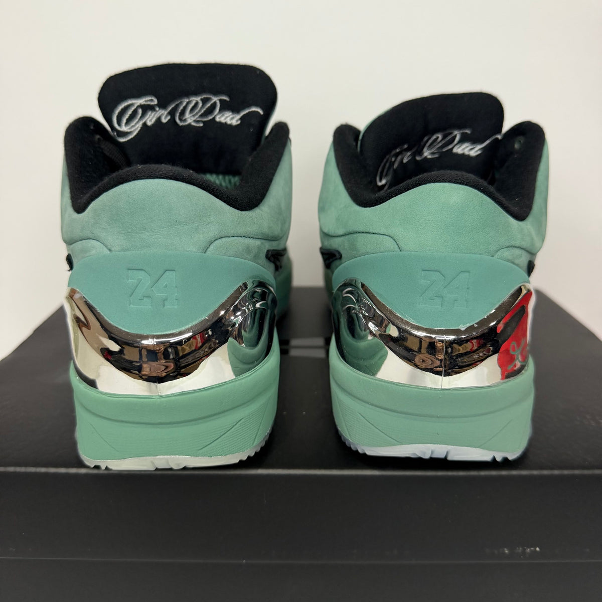  And 9.5 Nike Kobe 4 Protro Girl Dad MISMATCHED sizes