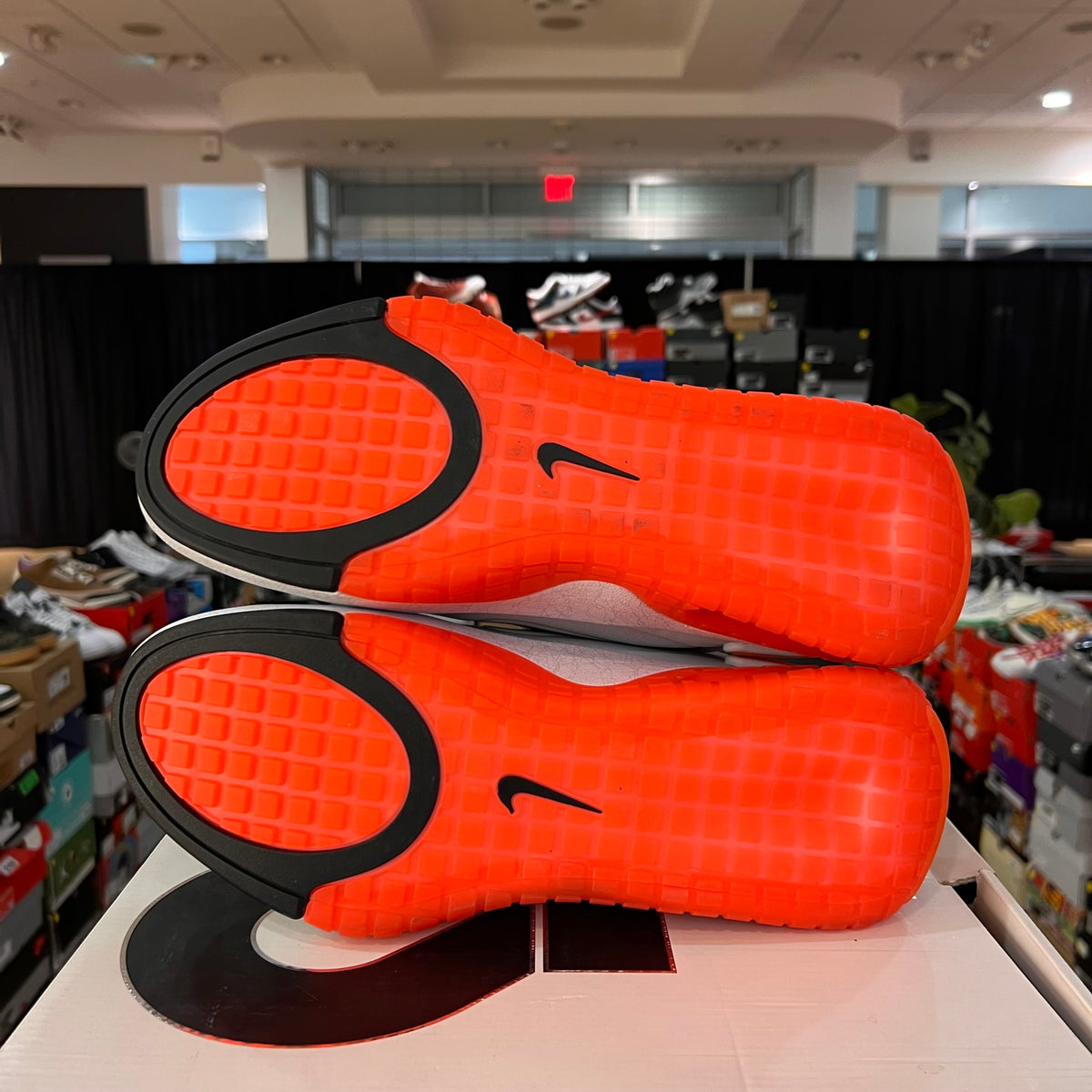 Nike Adapt Auto Max Infrared Used no charger 