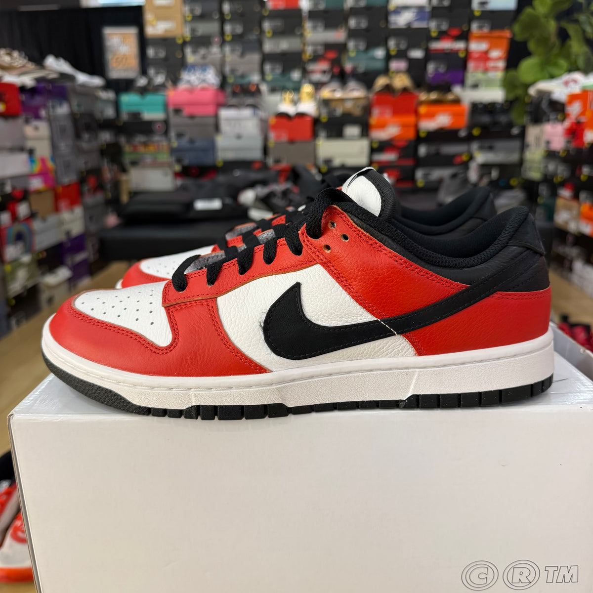 Nike by you Dunk Chicago Low
