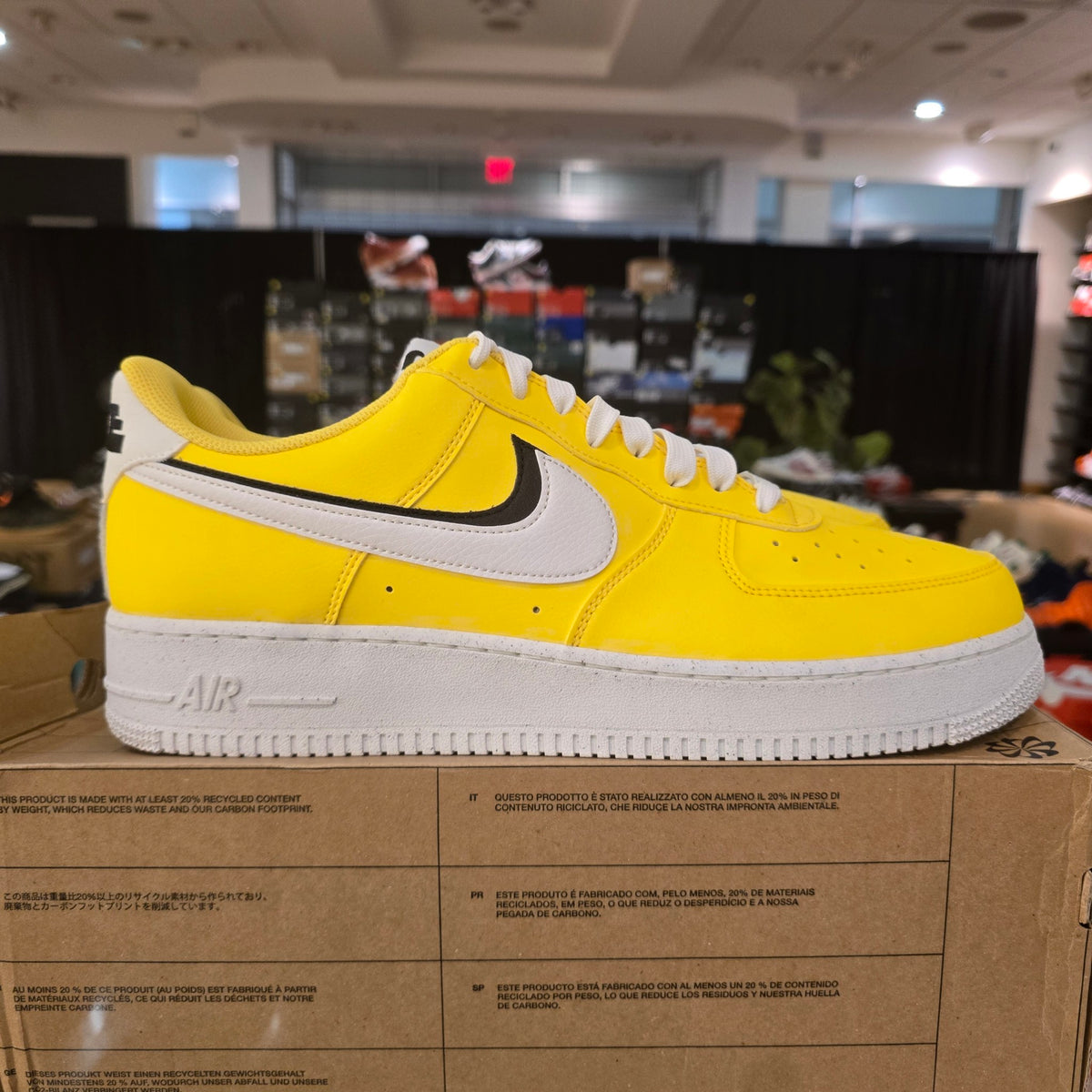 Nike Air Force 1 Low '07 LV8 Tour Yellow Sail Black USED