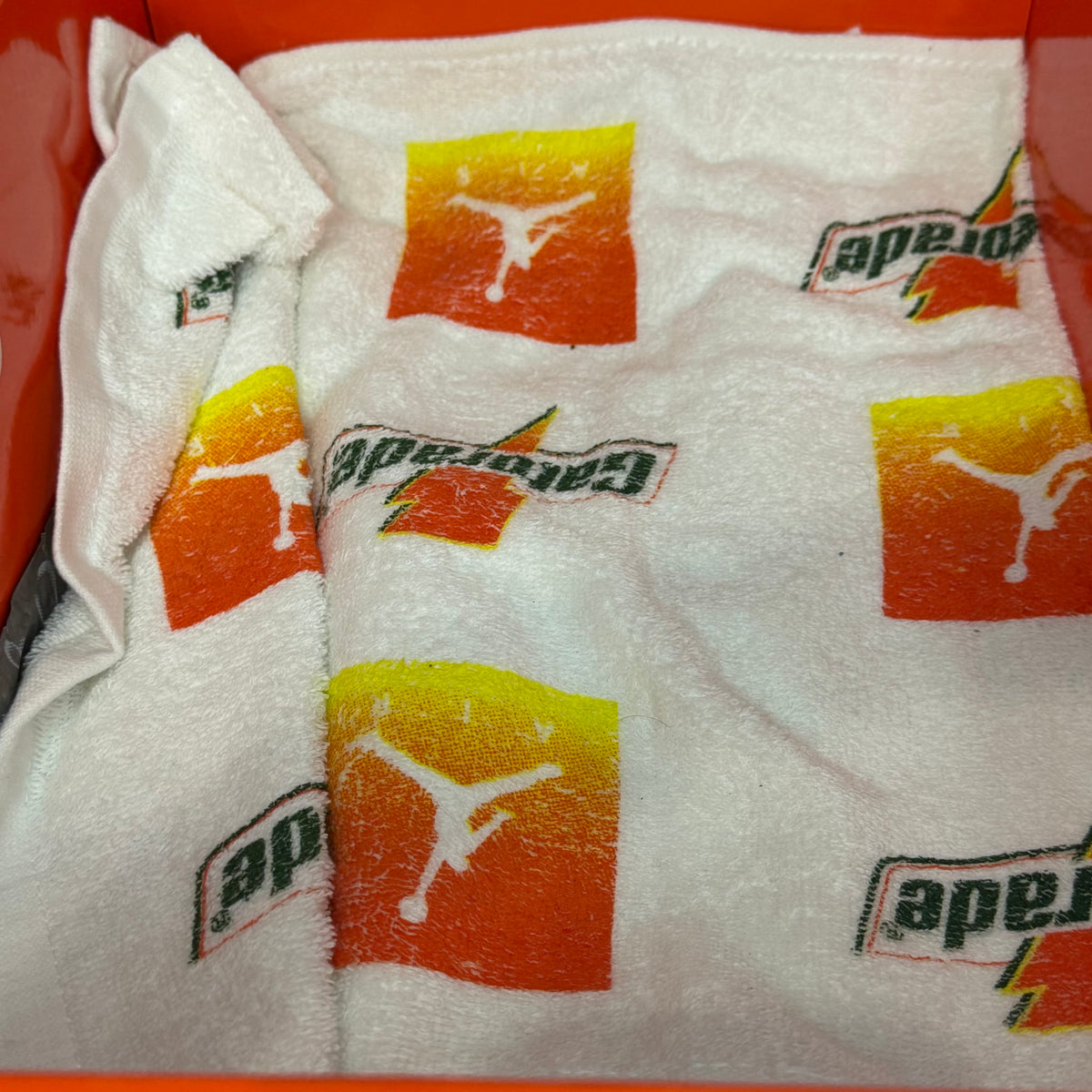 Jordan 6 Retro Gatorade Green (used)