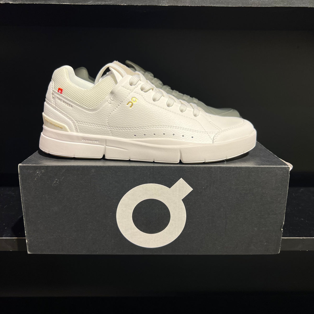 On The Roger Centre Court White Gum (Women's) (non numbered) used