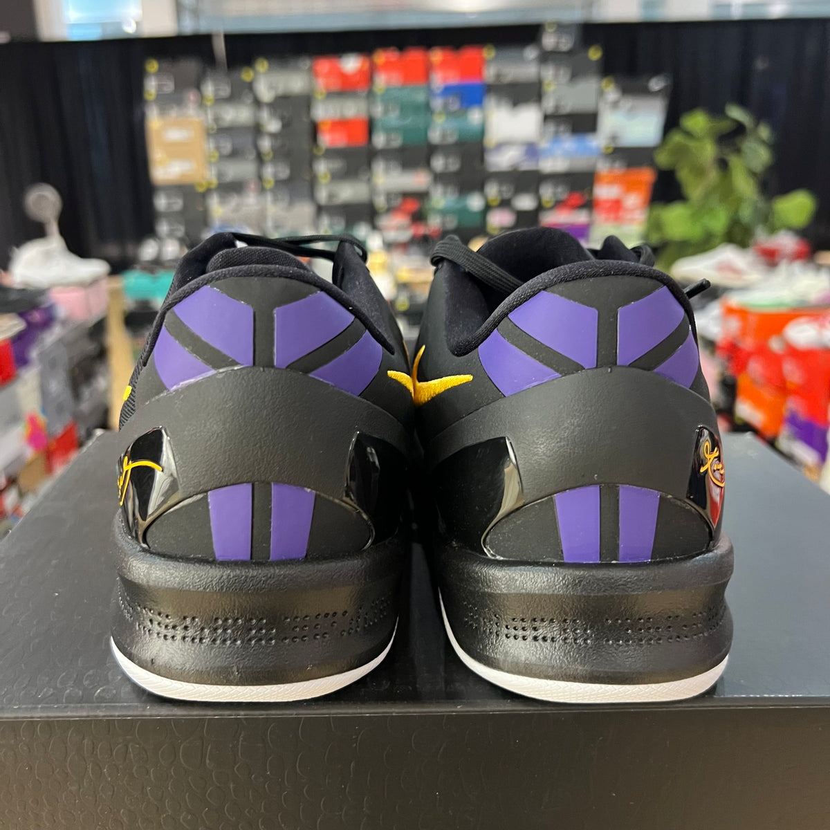 Nike Kobe 8 Protro Lakers Away used rep box