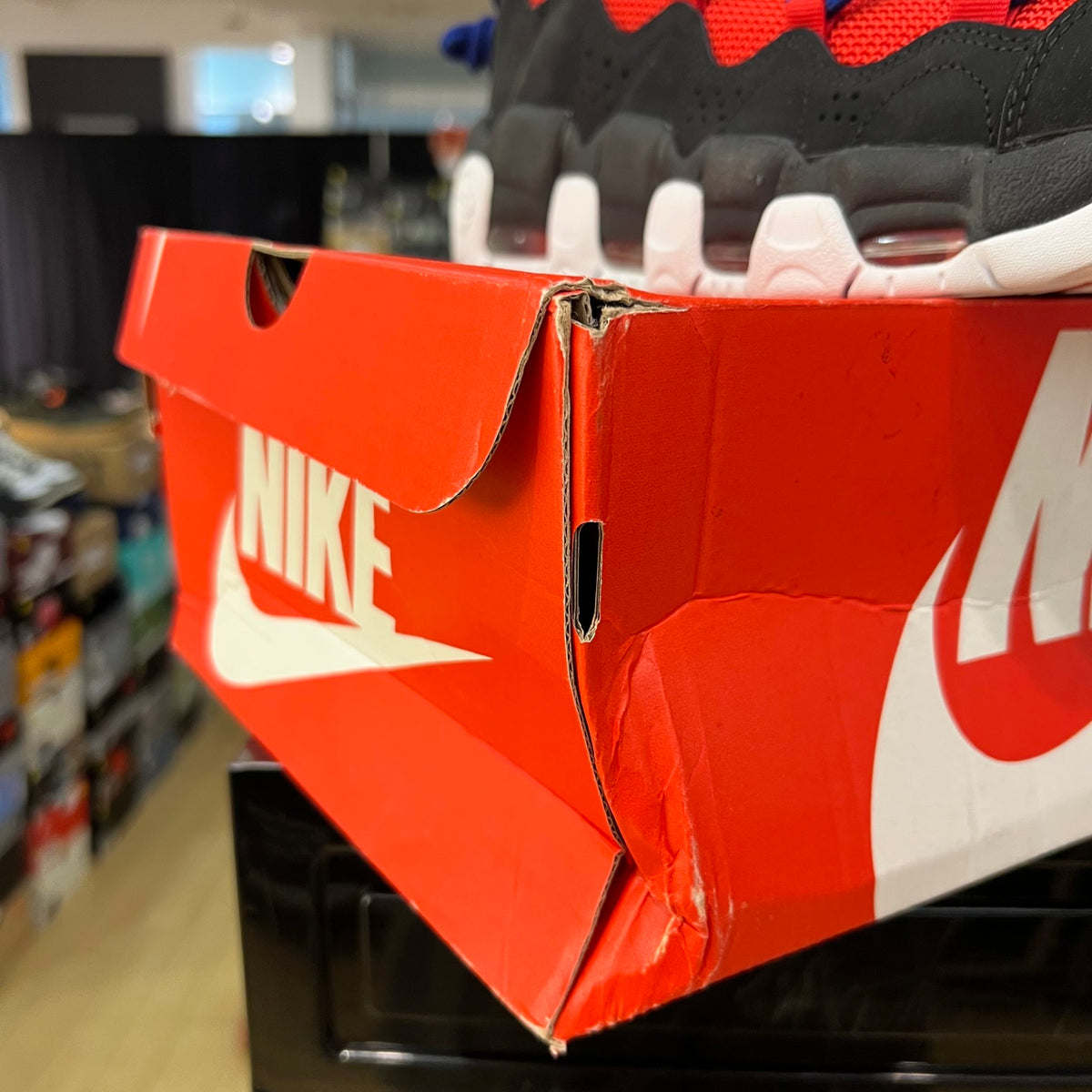 Nike Air More Money Lone Star State used damaged box 