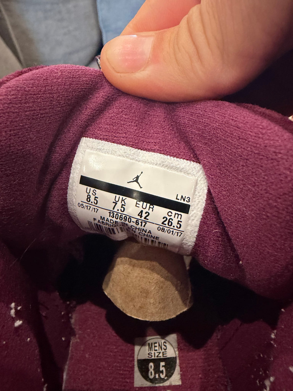 Jordan 12 Retro Bordeaux