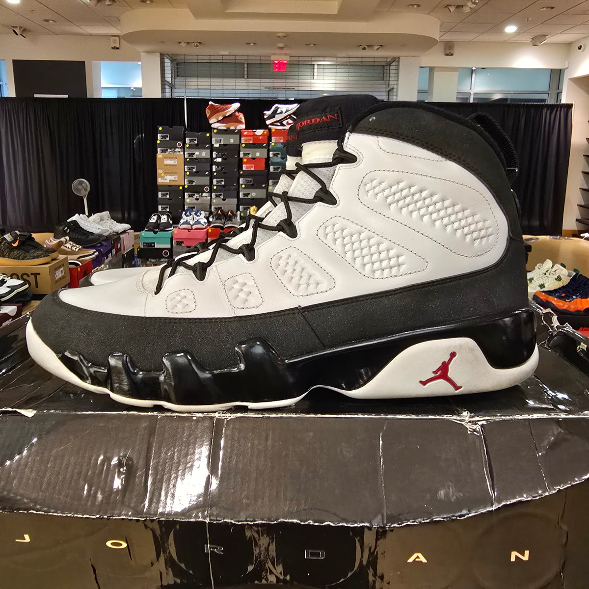 Jordan 9 Retro White Black Red (2010) USED